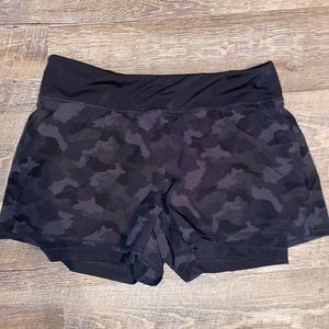 Running shorts